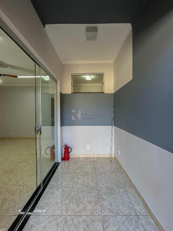 Salas/Conjuntos para aluguel no bairro Vila Esteves: Acesso 