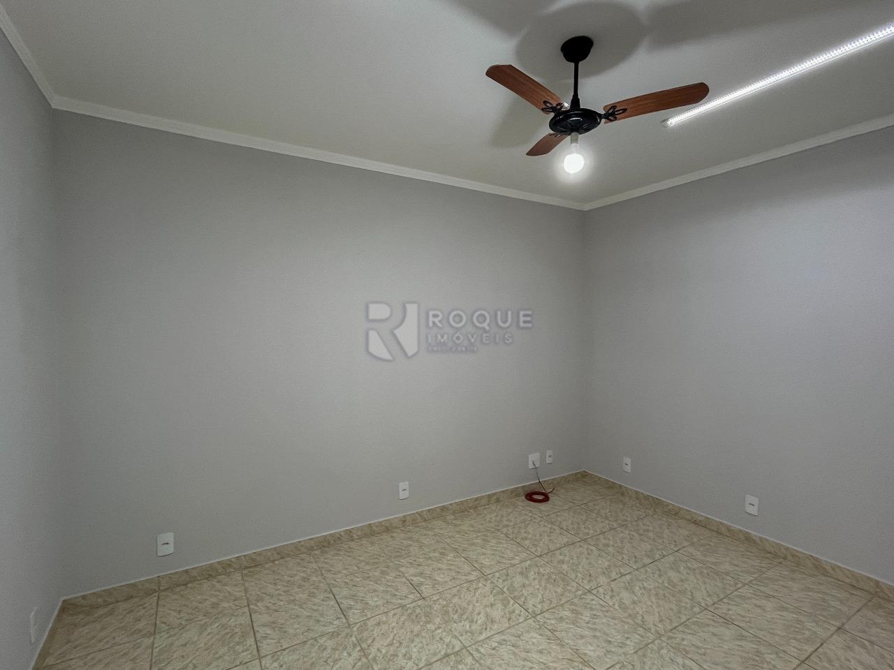 Salas/Conjuntos para aluguel no bairro Vila Esteves: Sala 