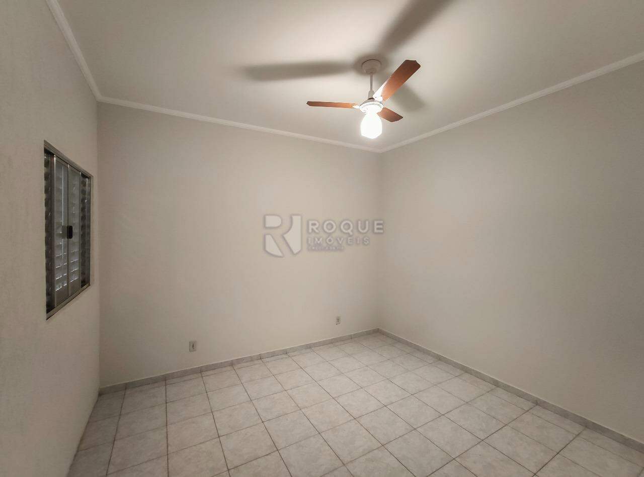 Casa Residencial para aluguel no bairro Jardim Santo André: Dormitório 2