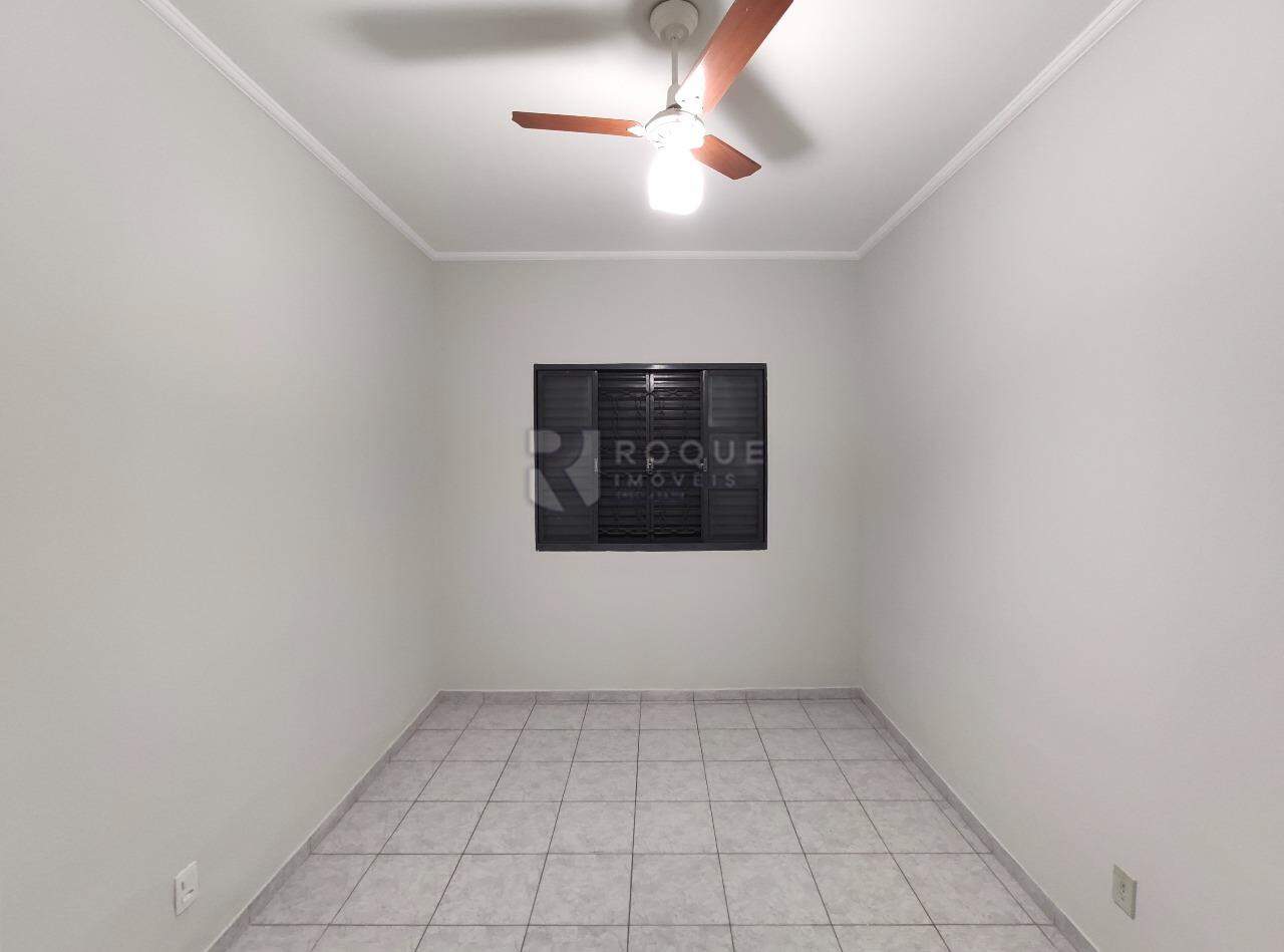 Casa Residencial para aluguel no bairro Jardim Santo André: Dormitório 3