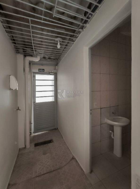 Salas/Conjuntos para aluguel no bairro Centro: Hall