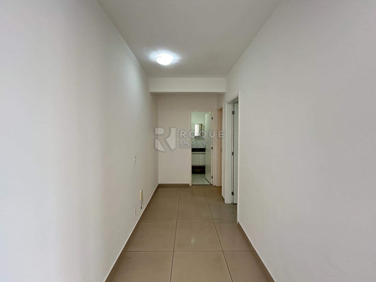 Apartamento para aluguel no bairro Jardim Esmeralda: Hall