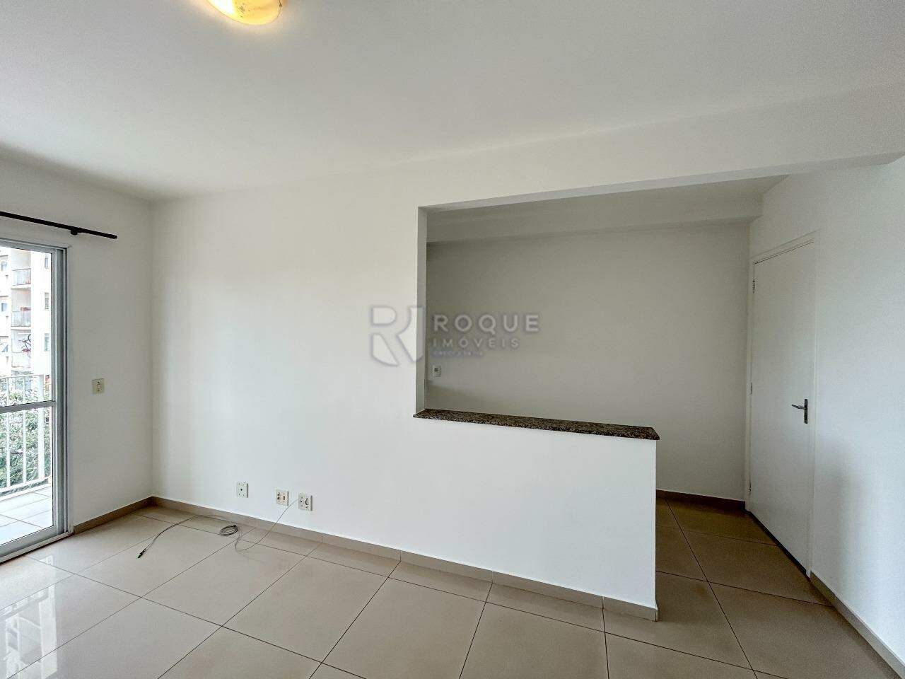 Apartamento para aluguel no bairro Jardim Esmeralda: Sala