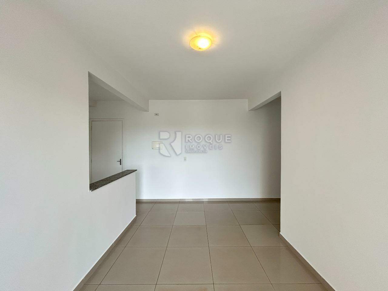Apartamento para aluguel no bairro Jardim Esmeralda: Sala