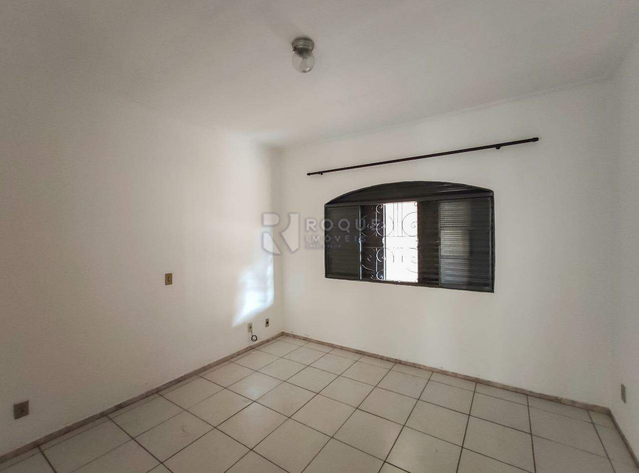 Casa Residencial para aluguel no bairro Jardim das Laranjeiras: Dormitório 3 suíte 