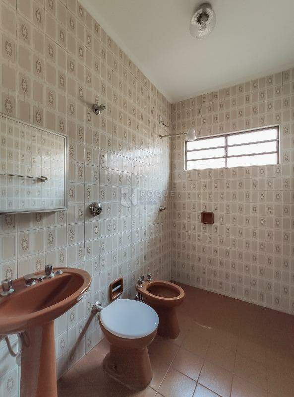 Casa Residencial para aluguel no bairro Jardim das Laranjeiras: WC social 