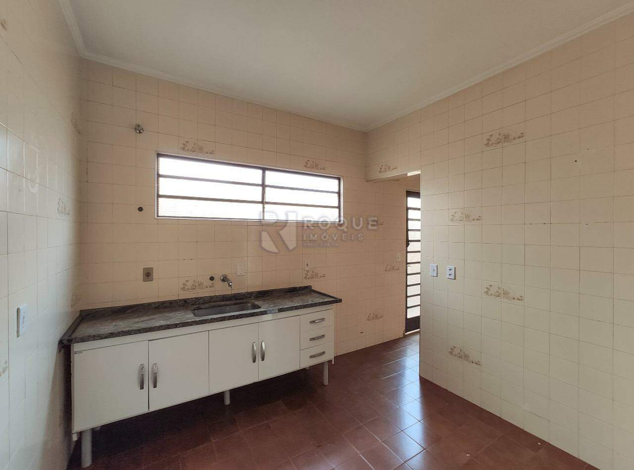 Casa Residencial para aluguel no bairro Jardim das Laranjeiras: Cozinha 