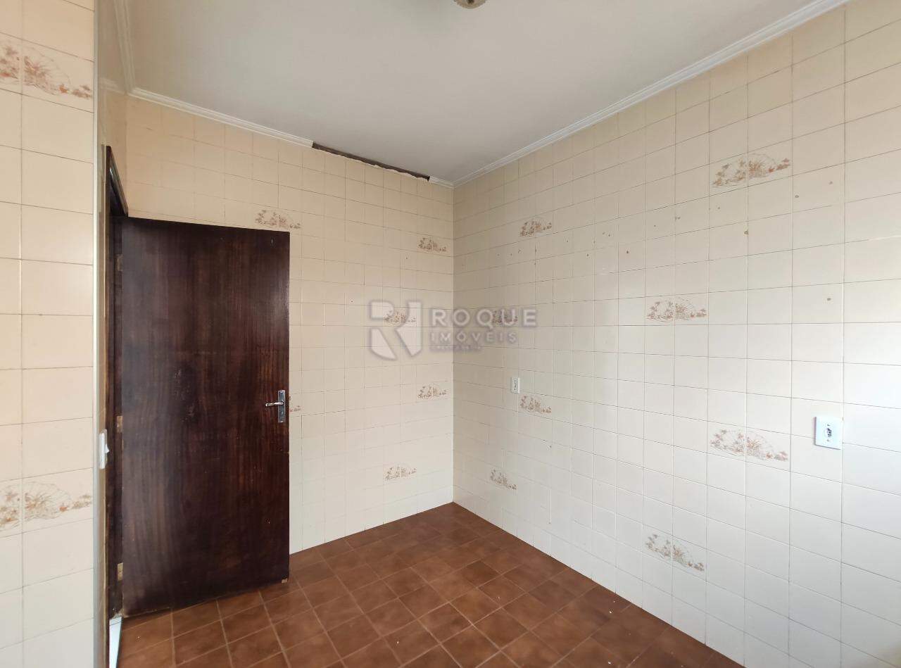 Casa Residencial para aluguel no bairro Jardim das Laranjeiras: Cozinha 