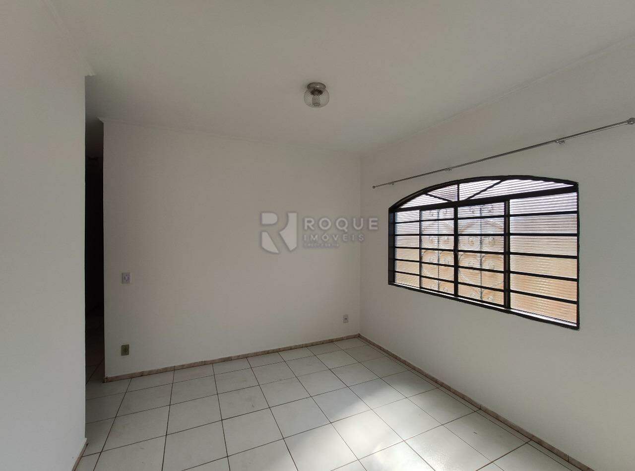 Casa Residencial para aluguel no bairro Jardim das Laranjeiras: Copa 