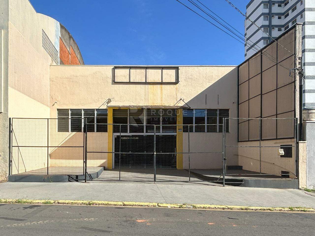 Salão para aluguel no bairro Vila Anita: Fachada 