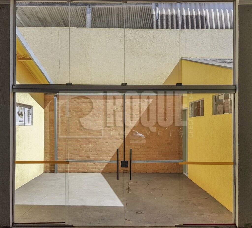 Salão para aluguel no bairro Vila Anita: Vista área externa