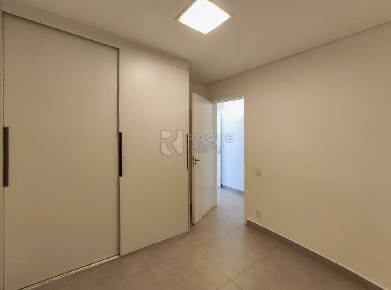 Apartamento para aluguel no bairro Jardim Residencial Francisco Cruãnes: Dormitório 3