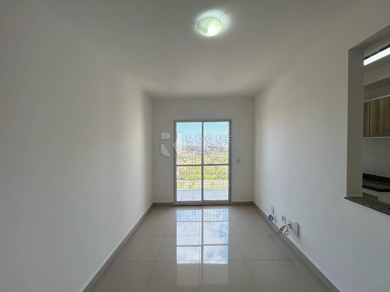 Apartamento para aluguel no bairro Jardim Esmeralda: Sala 