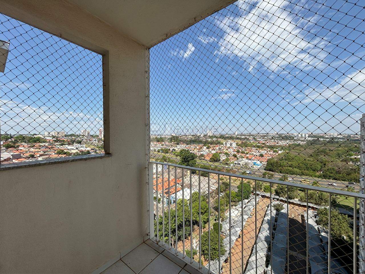 Apartamento para aluguel no bairro Jardim Esmeralda: Sacada