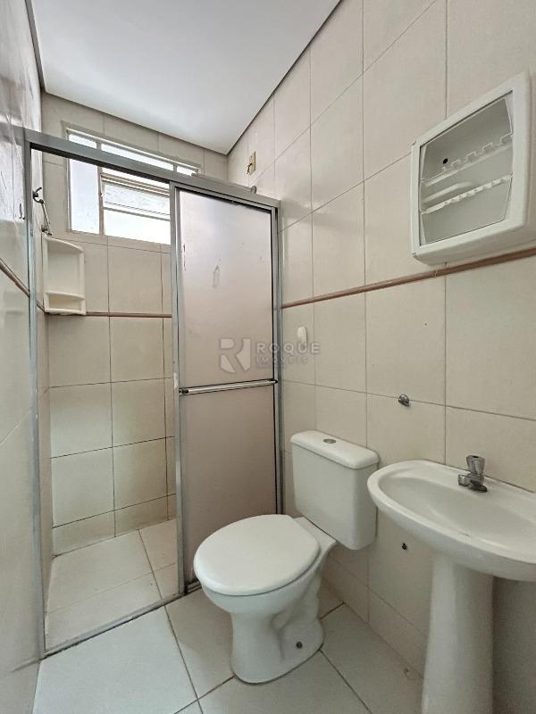 Casa Residencial para aluguel no bairro Jardim Paulista: WC suíte 