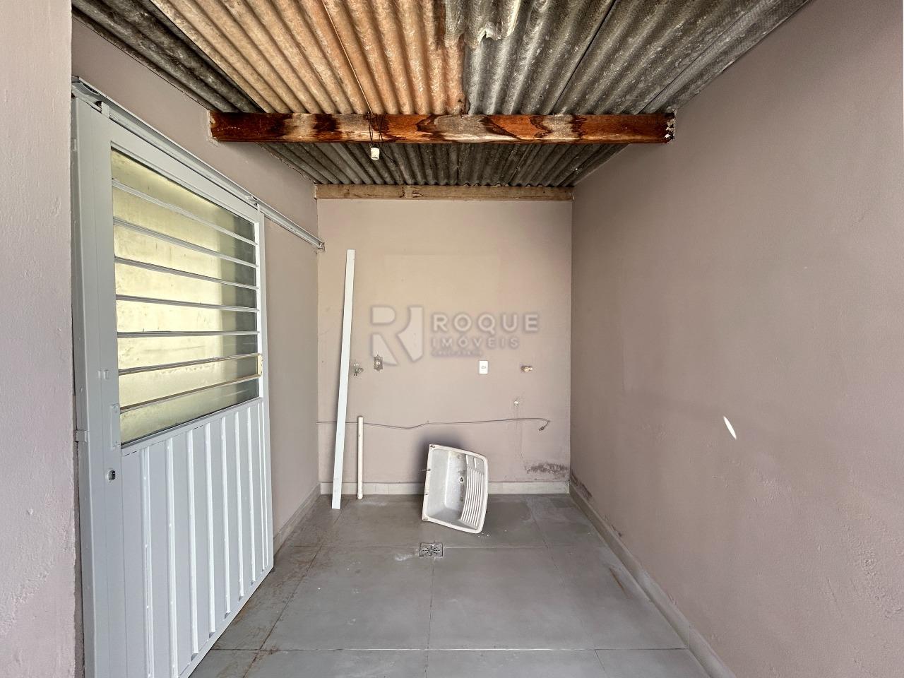 Casa Residencial para aluguel no bairro Jardim Paulista: Área de serviço