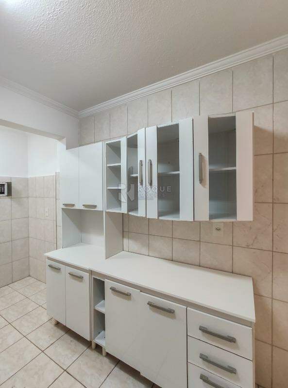 Apartamento para aluguel no bairro Itaipu: Cozinha