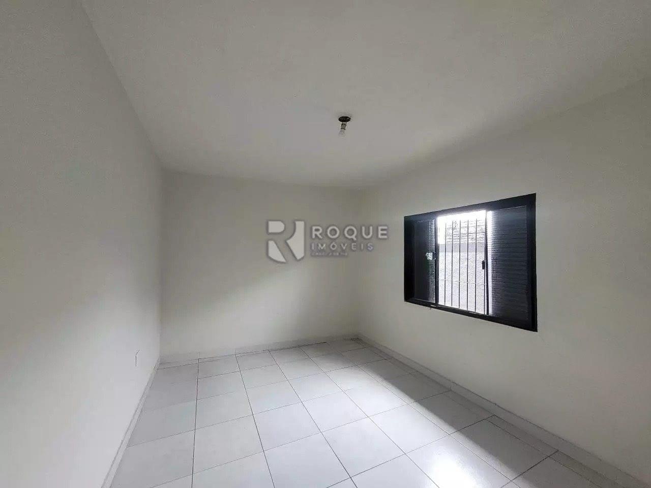 Casa Residencial para aluguel no bairro Jardim Brasil: Dormitório 02