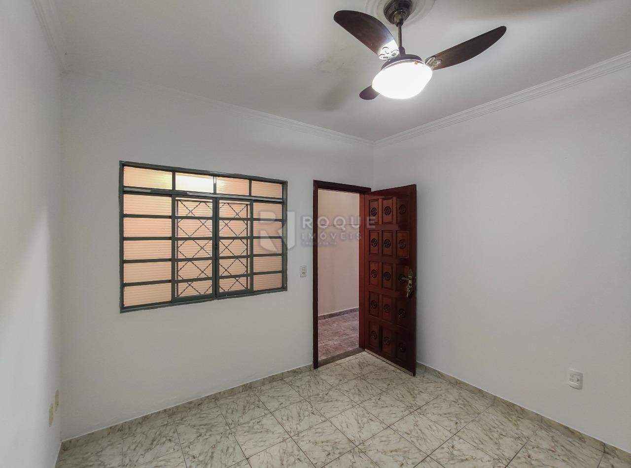 Casa Residencial para aluguel no bairro Jardim Ouro Verde: Sala 