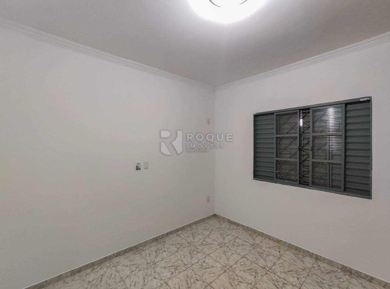 Casa Residencial para aluguel no bairro Jardim Ouro Verde: Dormitório 2