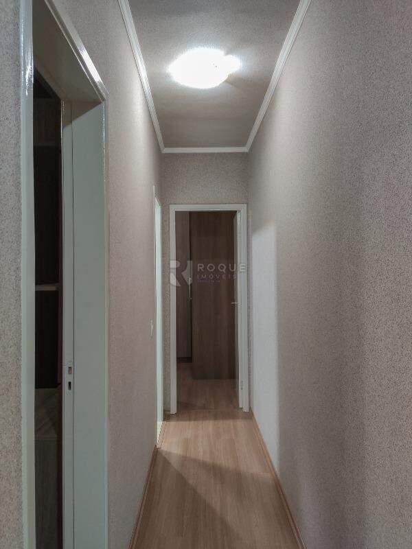 Apartamento para aluguel no bairro Vila Queiroz: Hall