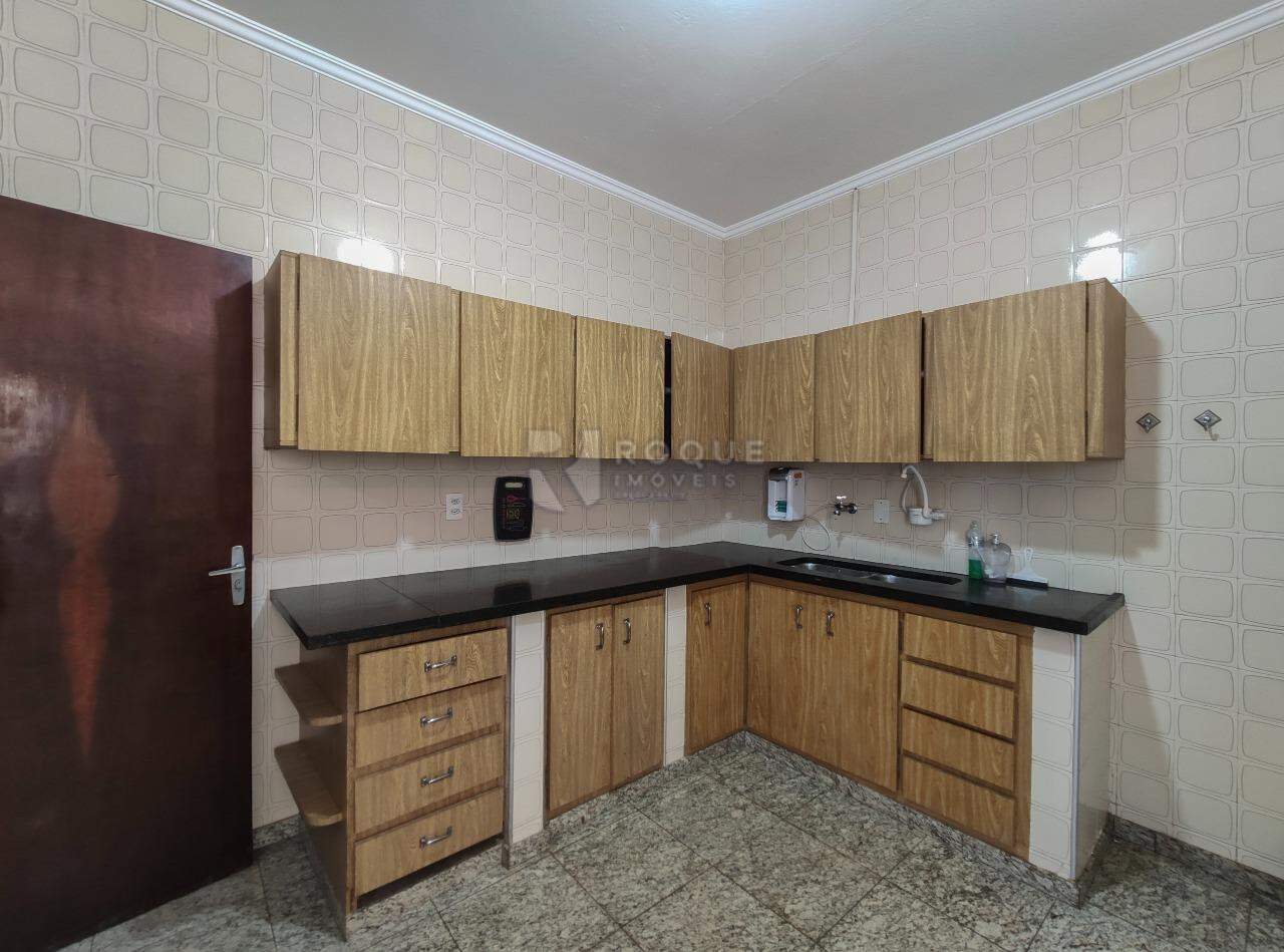 Casa em condomínio para aluguel no bairro Parque São Bento: Cozinha 