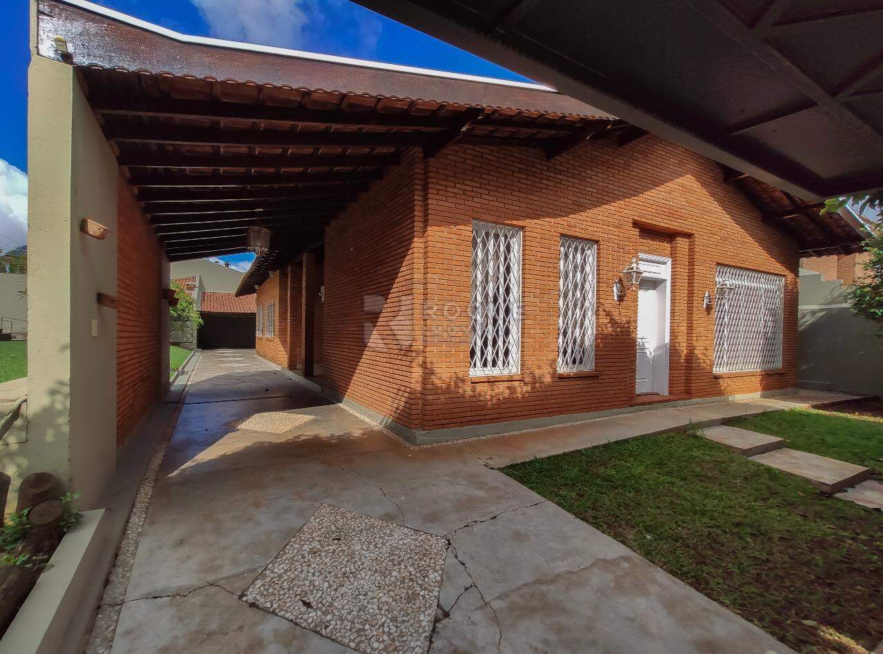 Casa em condomínio para aluguel no bairro Parque São Bento: Frente/ garagem