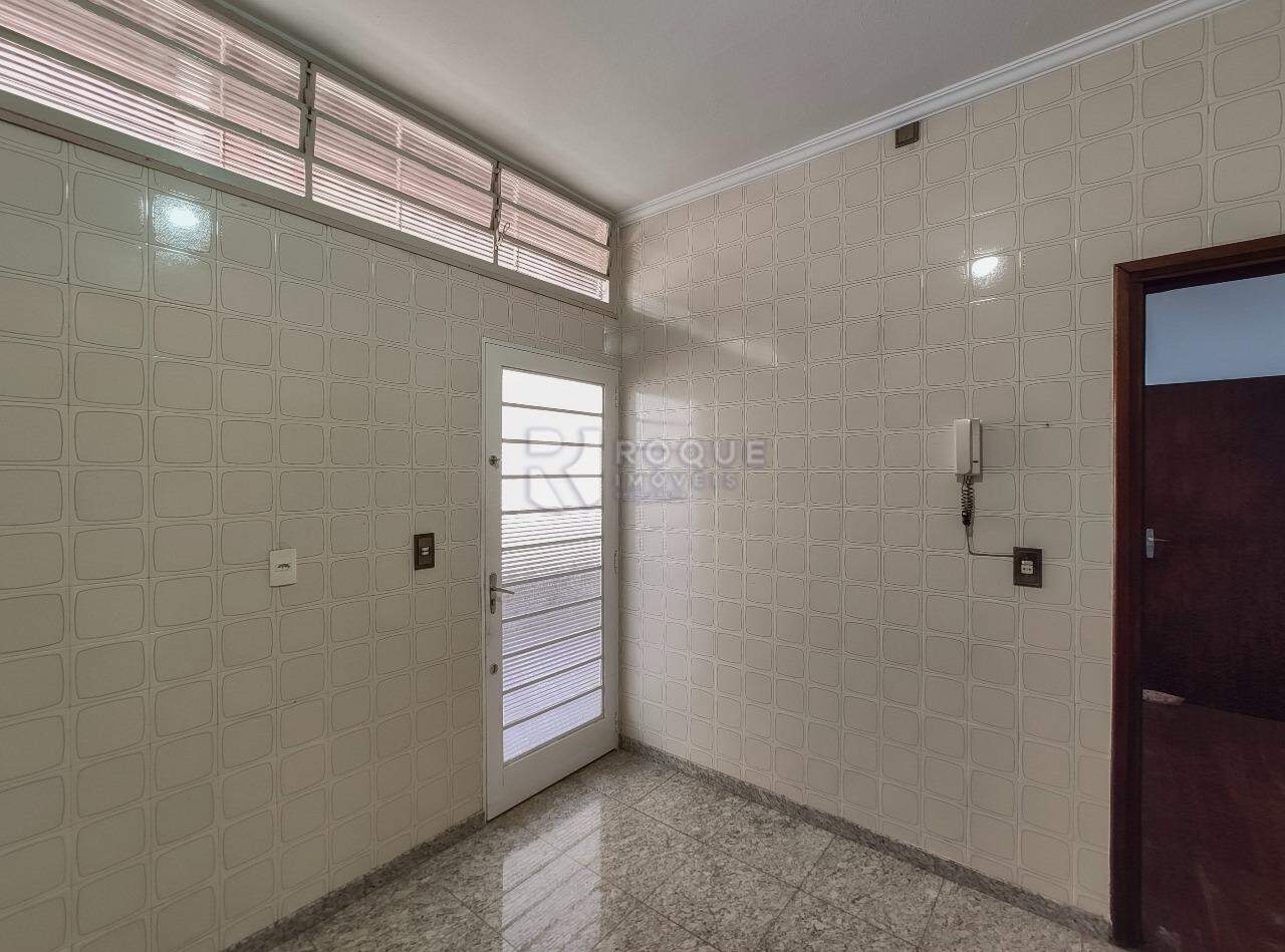 Casa em condomínio para aluguel no bairro Parque São Bento: Cozinha 