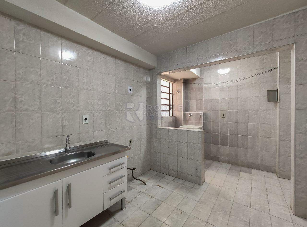 Apartamento para aluguel no bairro Itaipu: Cozinha 