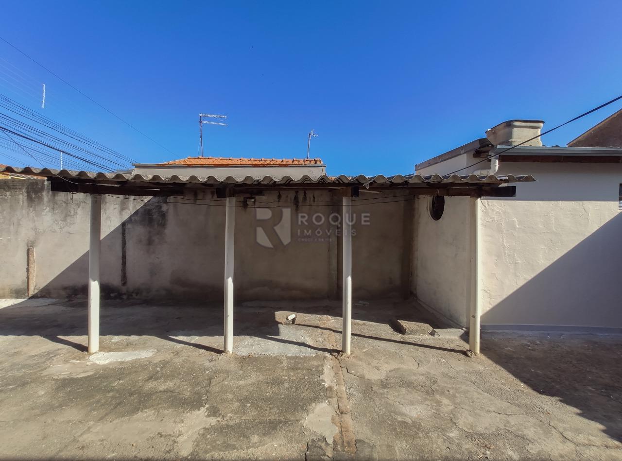 Casa Residencial para aluguel no bairro Jardim Gustavo Pecinini: Garagem