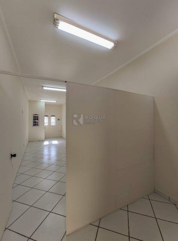 Salas/Conjuntos para aluguel no bairro Centro: Hall 