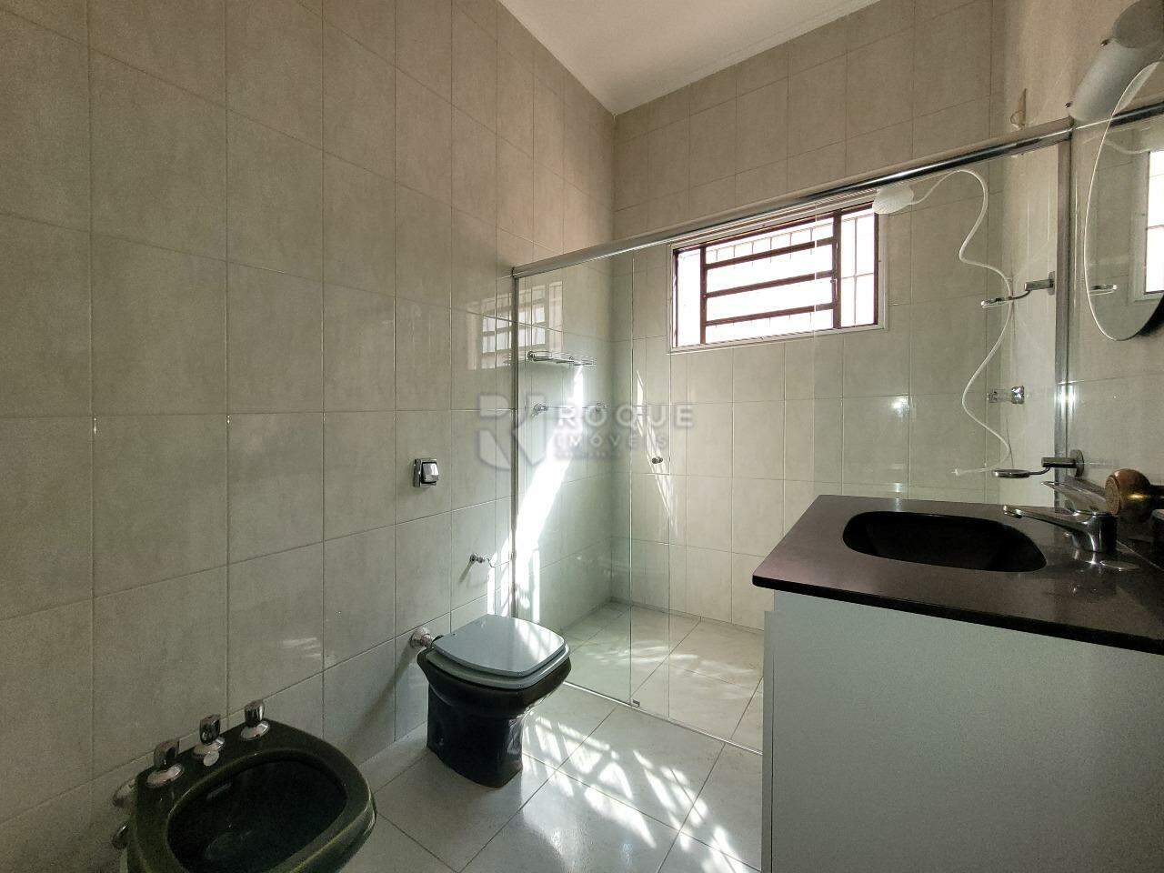 Casa Residencial para aluguel no bairro Centro: Suíte