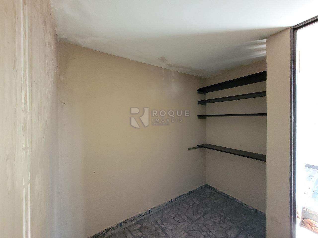 Casa Residencial para aluguel no bairro Centro: Despensa