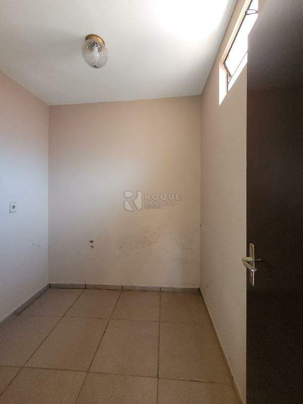 Casa Residencial para aluguel no bairro Centro: Sala edicula