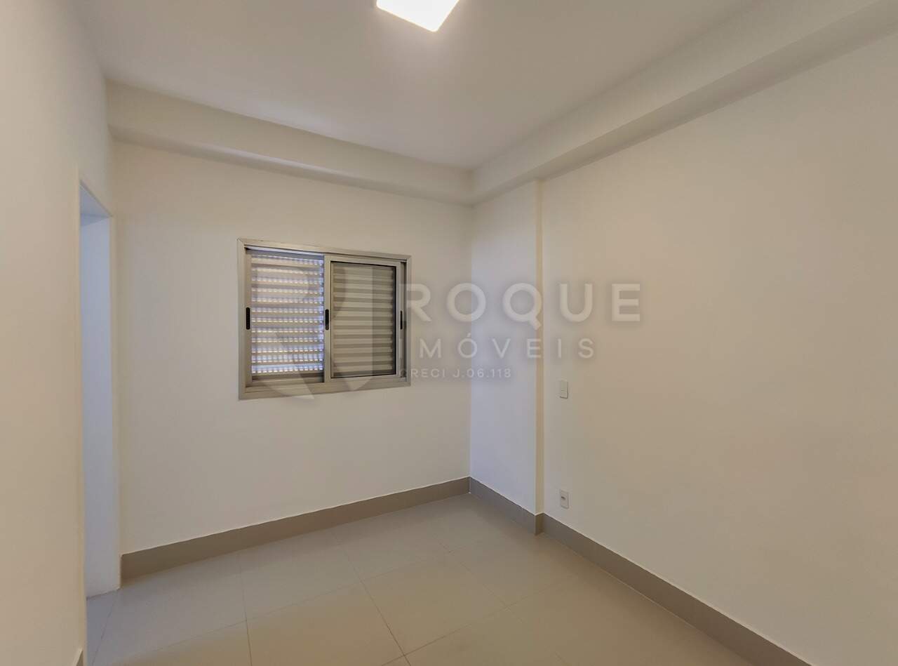 Apartamento para aluguel no bairro Chácaras Antonieta: Dormitório 3 suíte