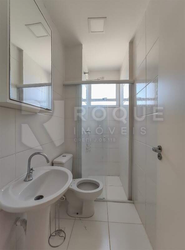 Apartamento para aluguel no bairro Chácaras Antonieta: WC suíte