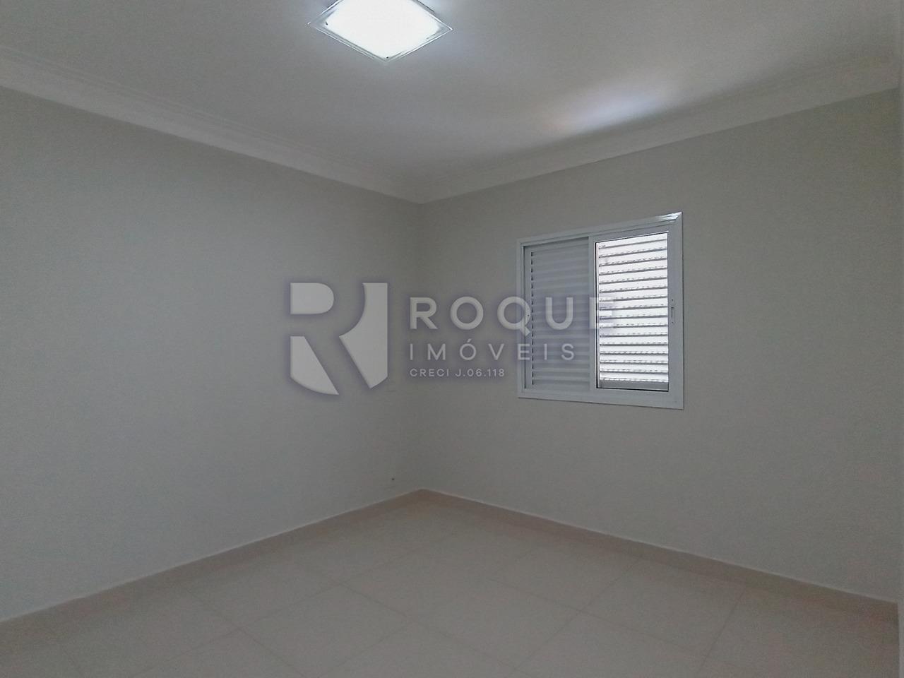 Apartamento para aluguel no bairro Desmembramento Oscar Antonio Breda: Dormitório 2 suíte