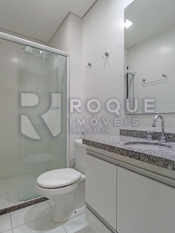 Apartamento para aluguel no bairro Desmembramento Oscar Antonio Breda: WC suíte 