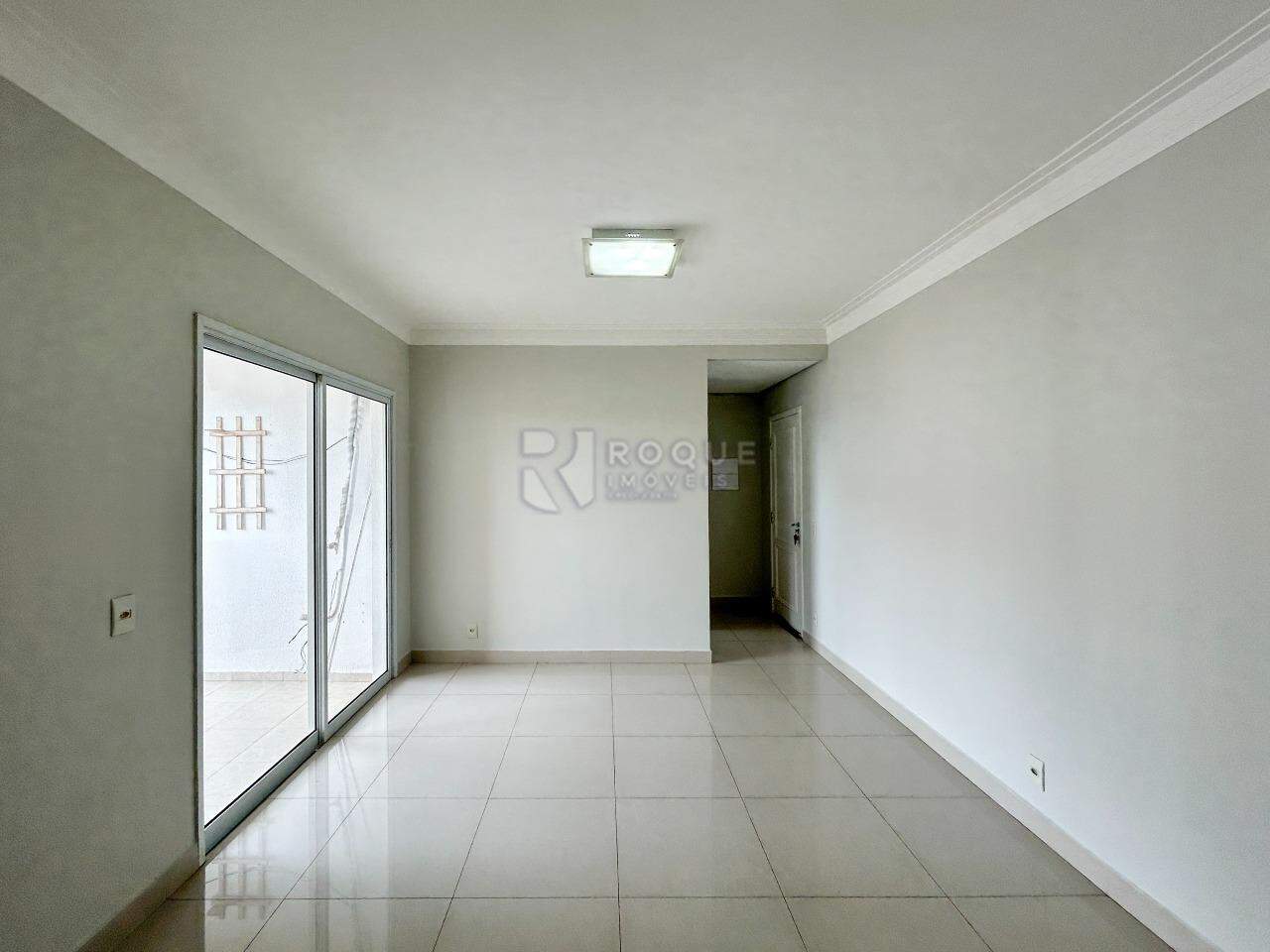 Apartamento para aluguel no bairro Desmembramento Oscar Antonio Breda: Sala 
