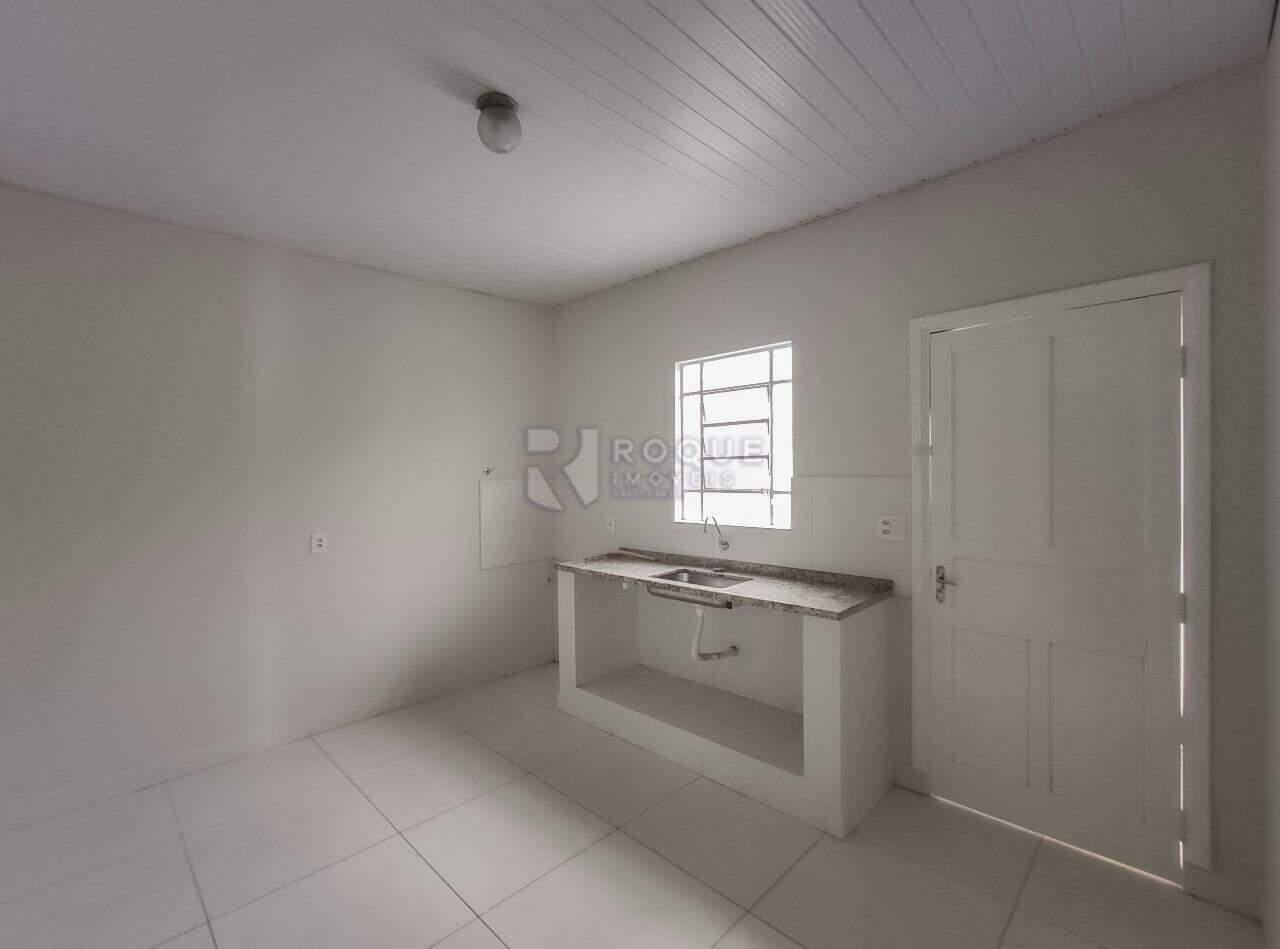 Casa Residencial para aluguel no bairro Vila Primavera: Cozinha 