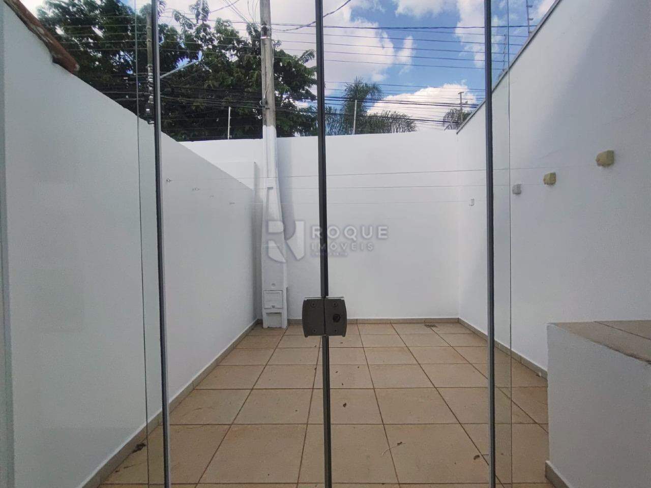 Casa Residencial para aluguel no bairro Jardim Caieira: Jardim inverno