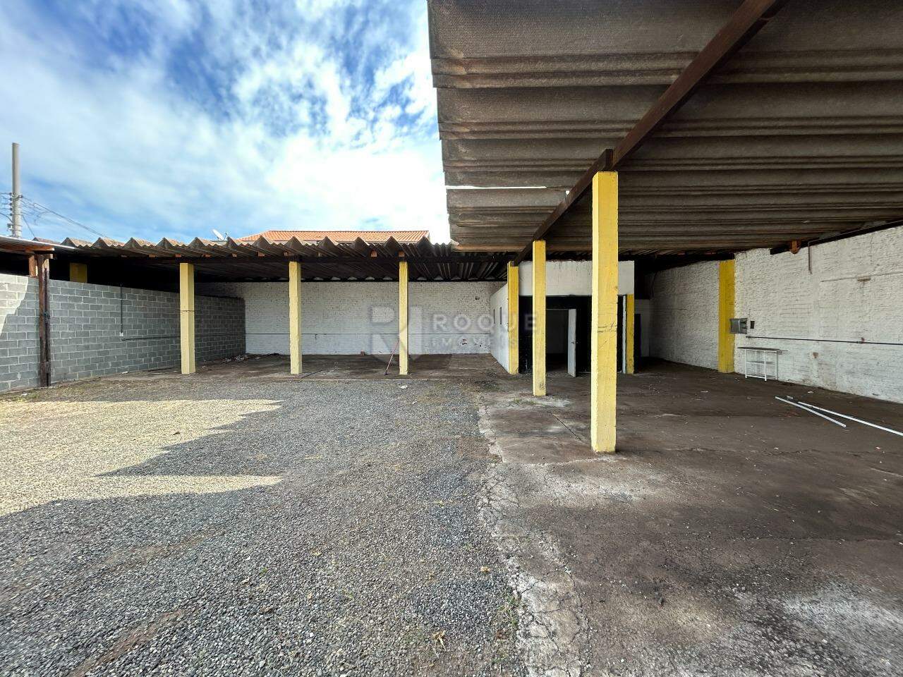 Terreno para aluguel no bairro Jardim Parque Novo Mundo: Rancho
