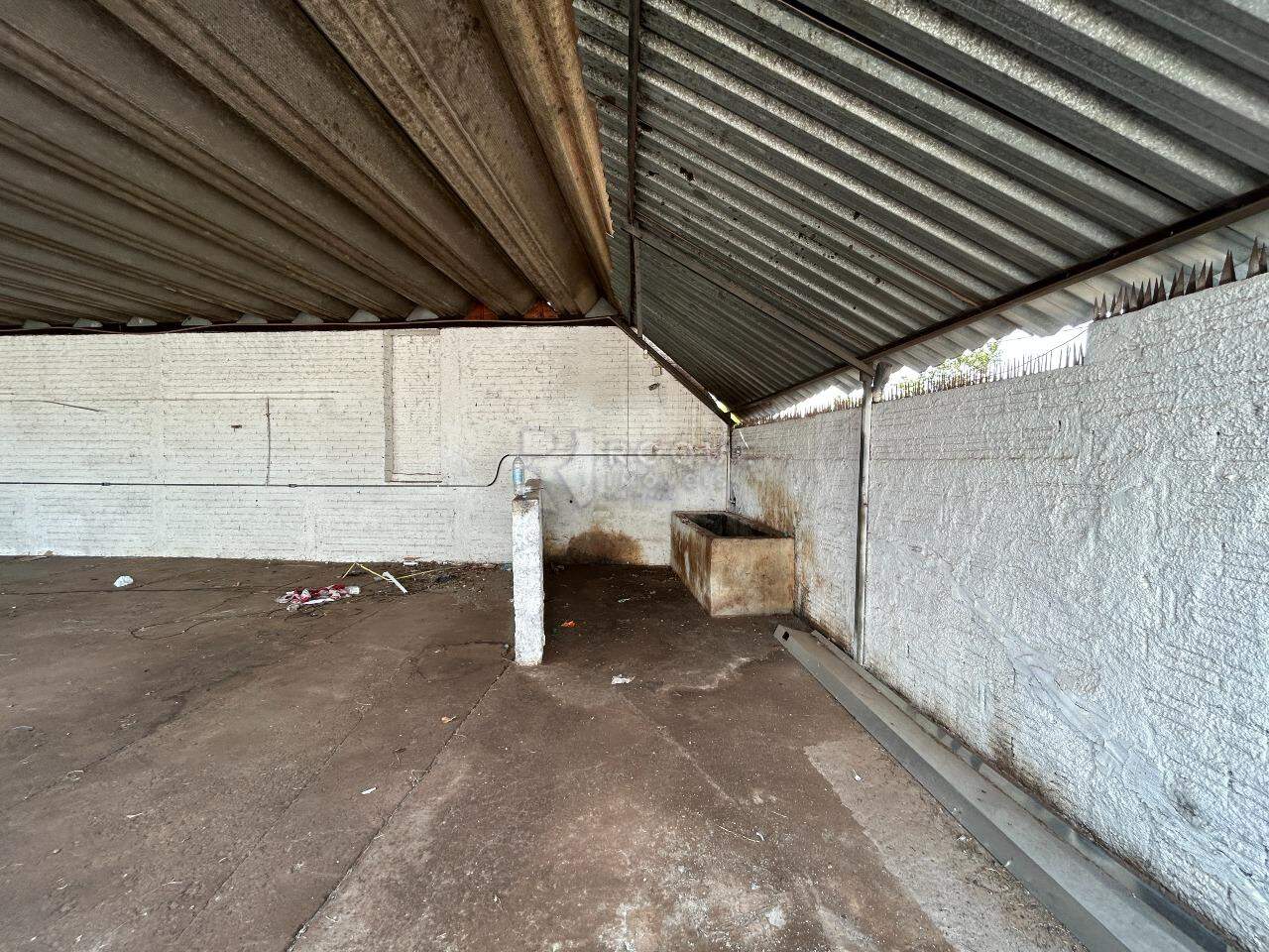 Terreno para aluguel no bairro Jardim Parque Novo Mundo: Rancho