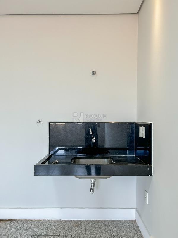 Salas/Conjuntos para aluguel no bairro Vila São João: Sala 