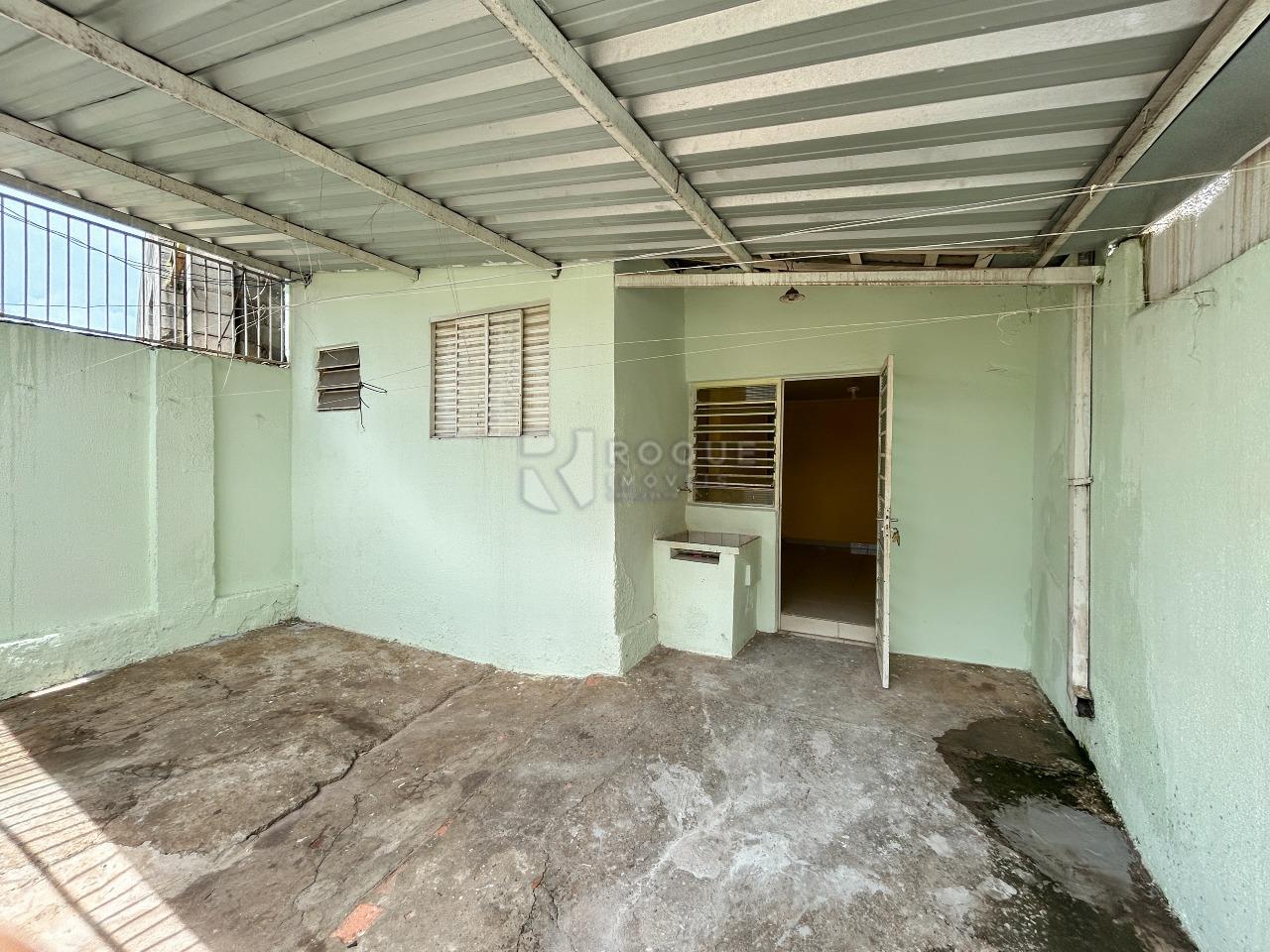 Casa Residencial para aluguel no bairro Jardim Santa Adélia: Frente 