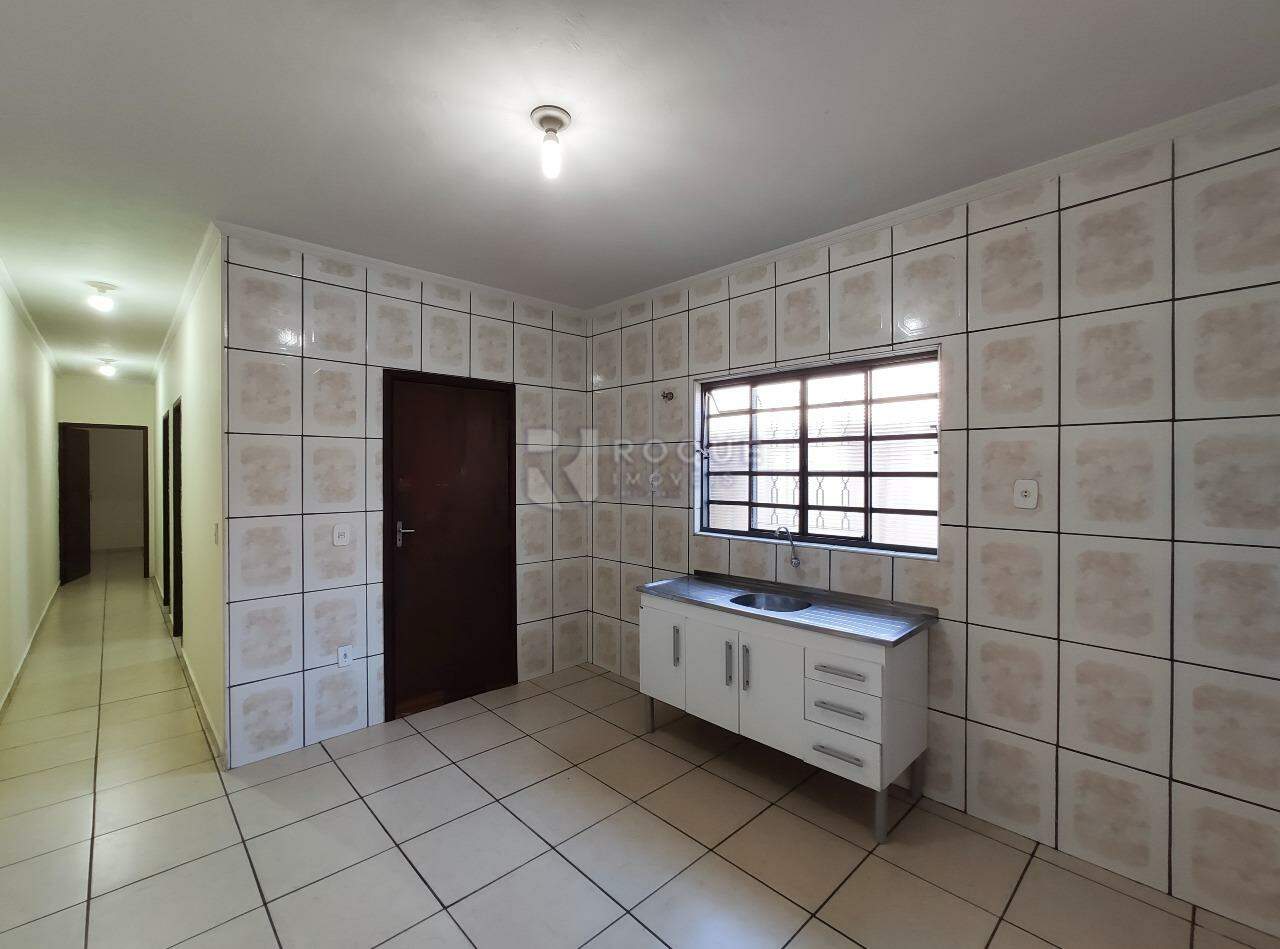 Casa Residencial para aluguel no bairro Jardim Ouro Verde: Cozinha 