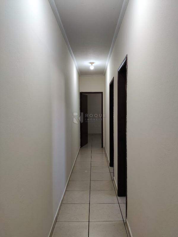 Casa Residencial para aluguel no bairro Jardim Ouro Verde: Hall 
