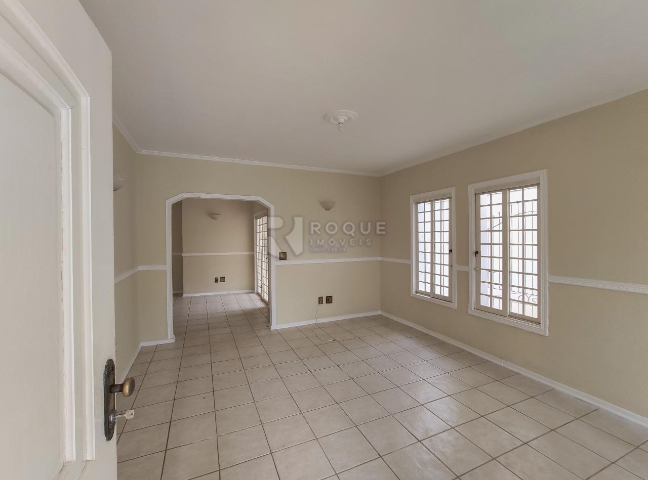 Casa em condomínio para aluguel no bairro Jardim Florença: Sala 