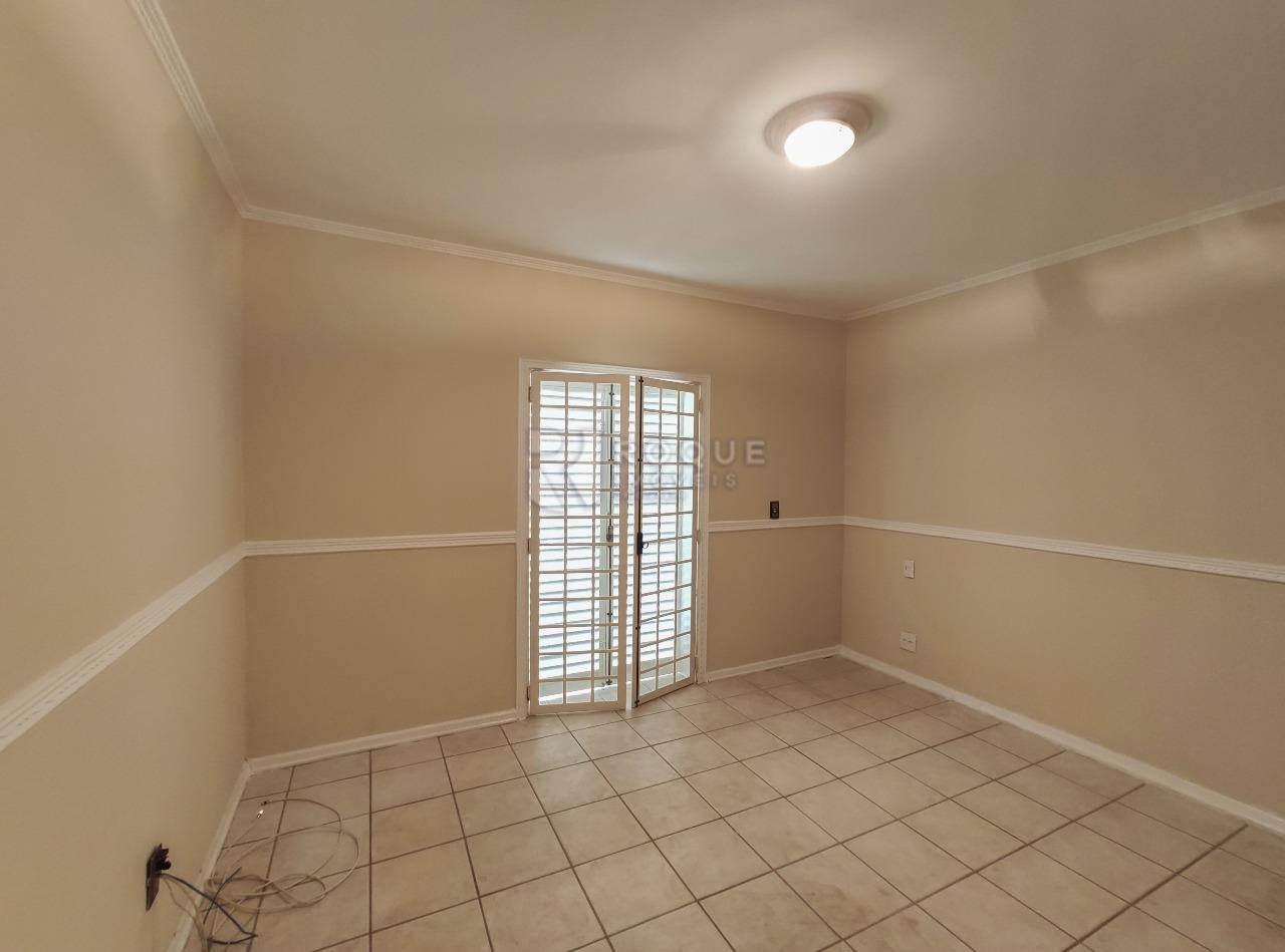 Casa em condomínio para aluguel no bairro Jardim Florença: Dormitório 2