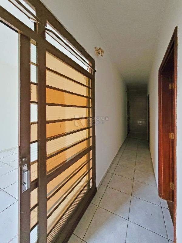 Casa Residencial para aluguel no bairro Vila Fascina: Corredor